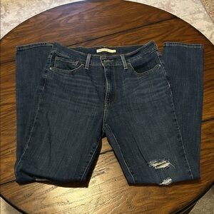 Levi's High Rise Dark Blue Jeans